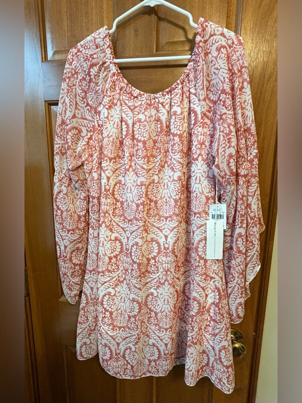 Truly 4 You coral & Wht print paisley pattern maxi dress,lightweight fabric. XL